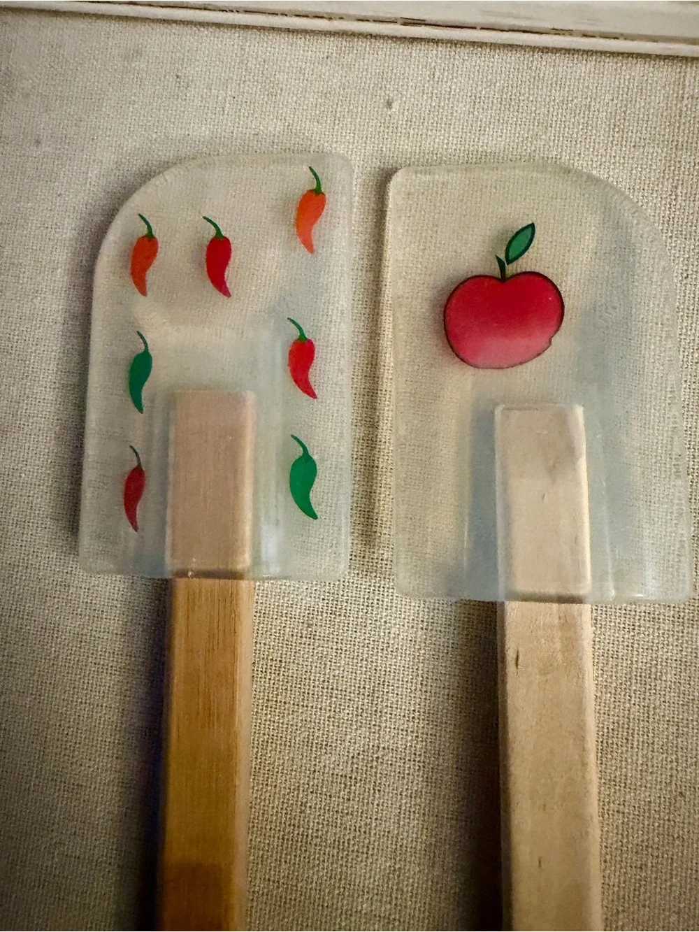 Vintage Sur La Table / Crate & Barrel sweet and spicy silicone spatulas set of 2
